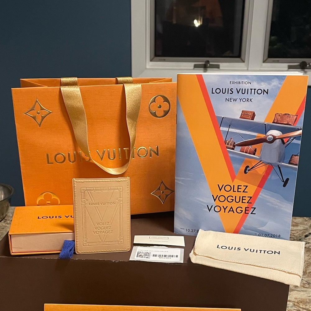 Louis Vuitton Card Case